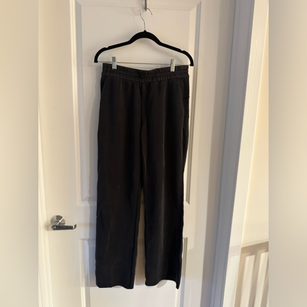 Lululemon Softstreme High-Rise Pant Regular Black Size 8